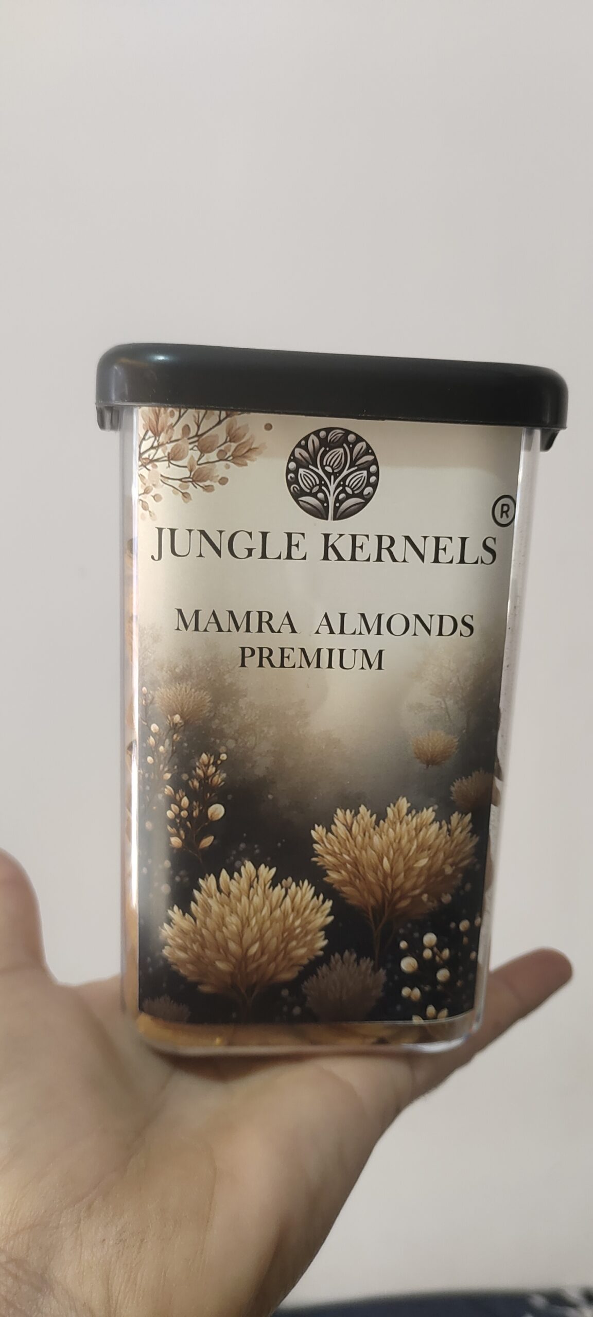 MAMRA ALMONDS ( Irani)